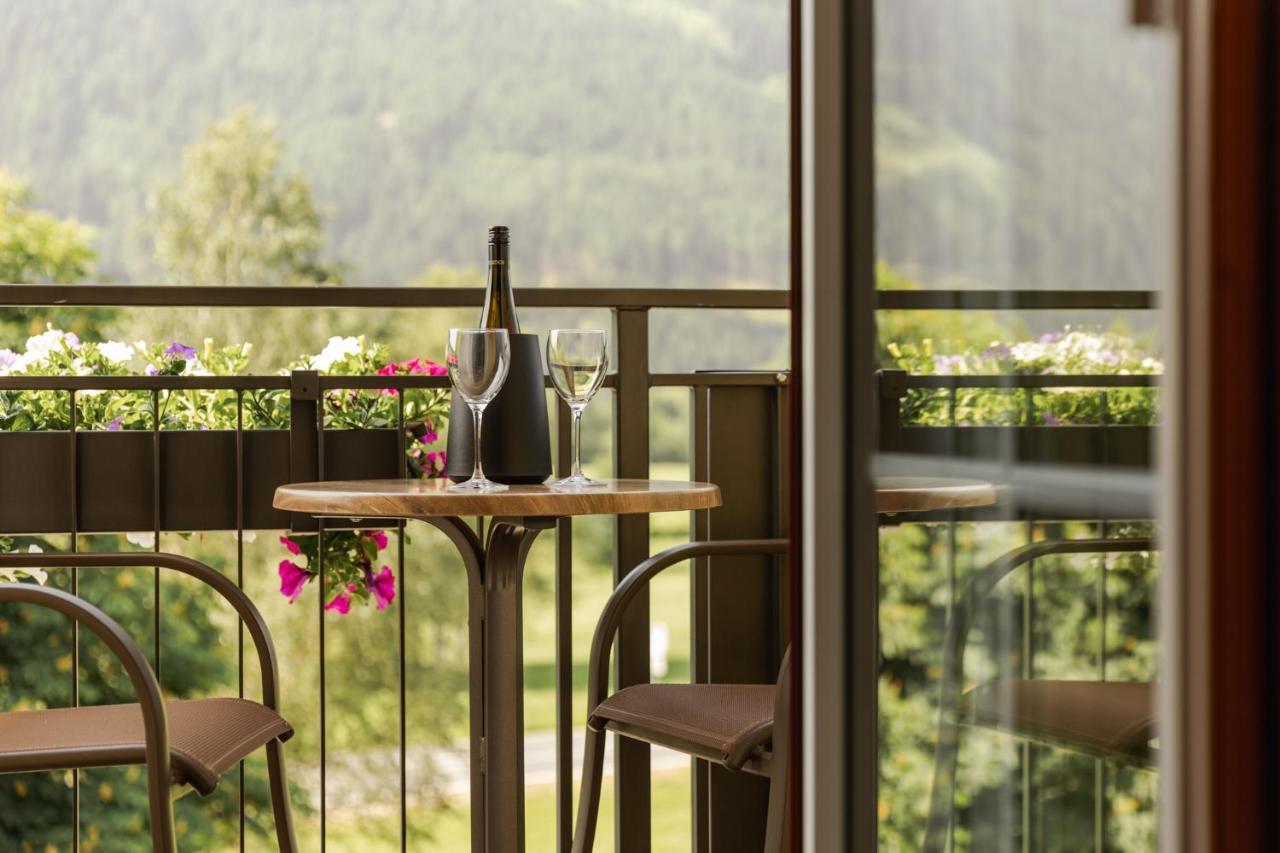 Landhotel Stofflerwirt Санкт-Михель  Экстерьер фото