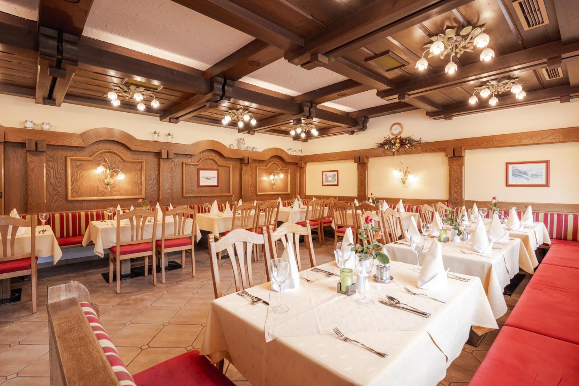 Landhotel Stofflerwirt Санкт-Михель  Экстерьер фото