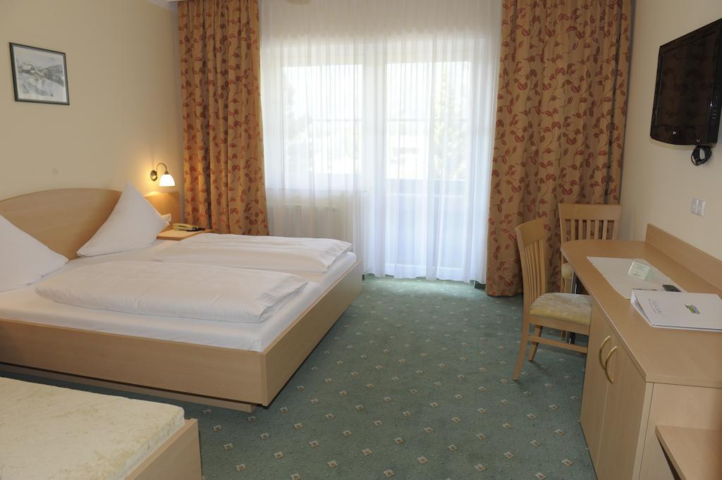 Landhotel Stofflerwirt Санкт-Михель  Номер фото